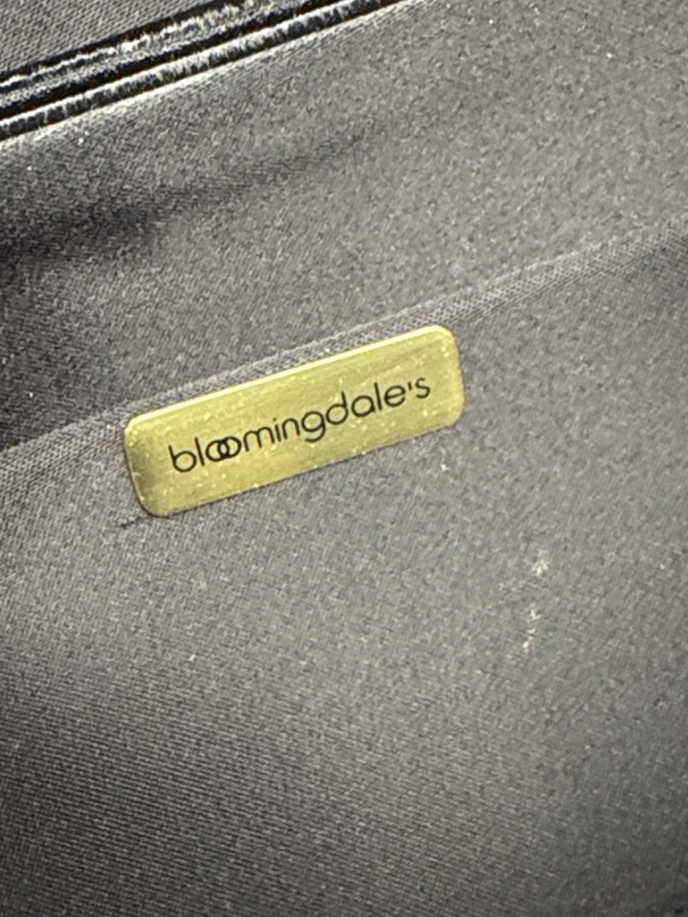 Bloomingdale’s Vintage Black Velvet Elegant Luxury Evening Clutch Purse - Picture 7 of 9